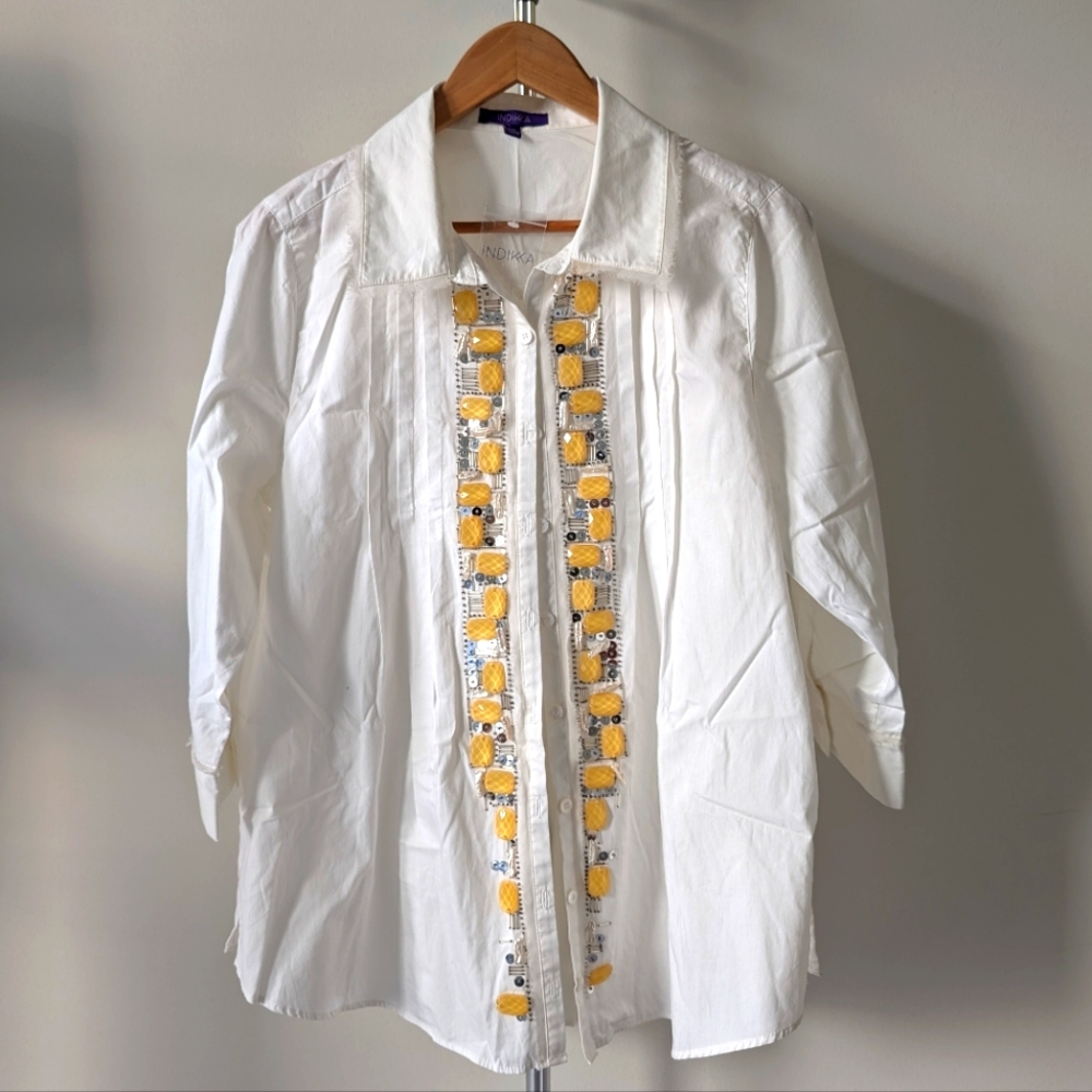💎BNWT Indikka White Button Down Gemstone Blouse | Size L 💎